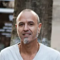 Yotam Agam